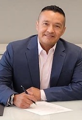 REALTOR® Profile Picture