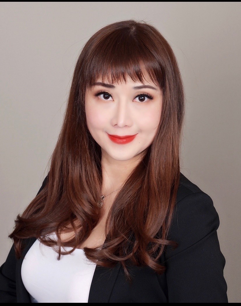 REALTOR® Profile Picture