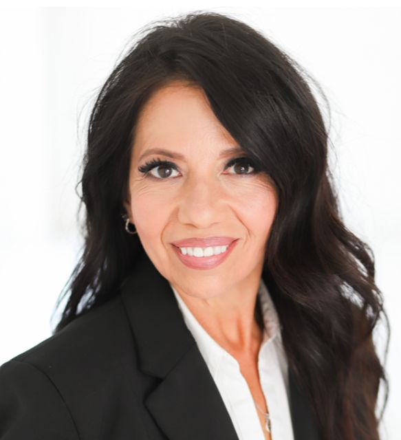 REALTOR® Profile Picture