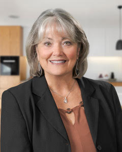 REALTOR® Profile Picture