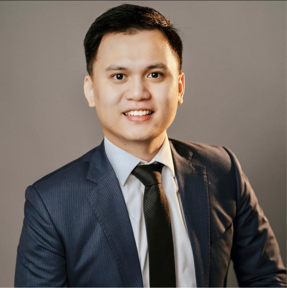 REALTOR® Profile Picture