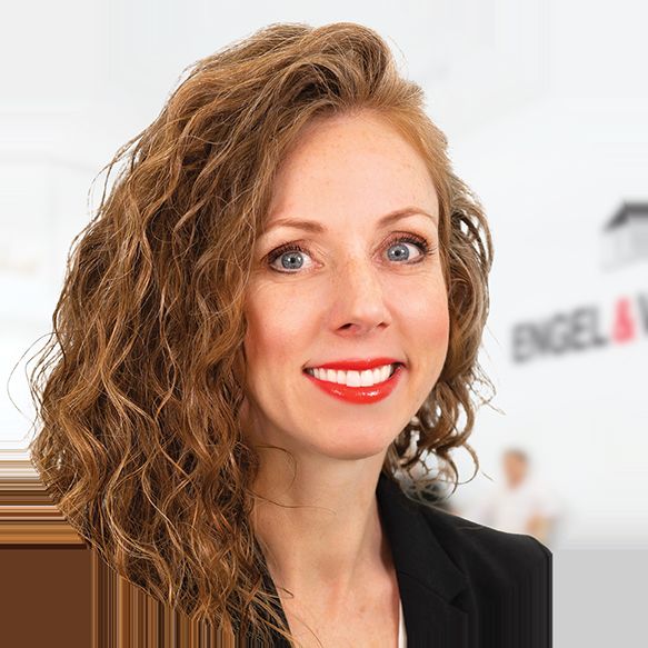 REALTOR® Profile Picture