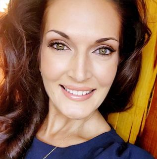REALTOR® Profile Picture