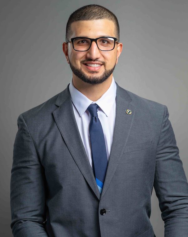 REALTOR® Profile Picture