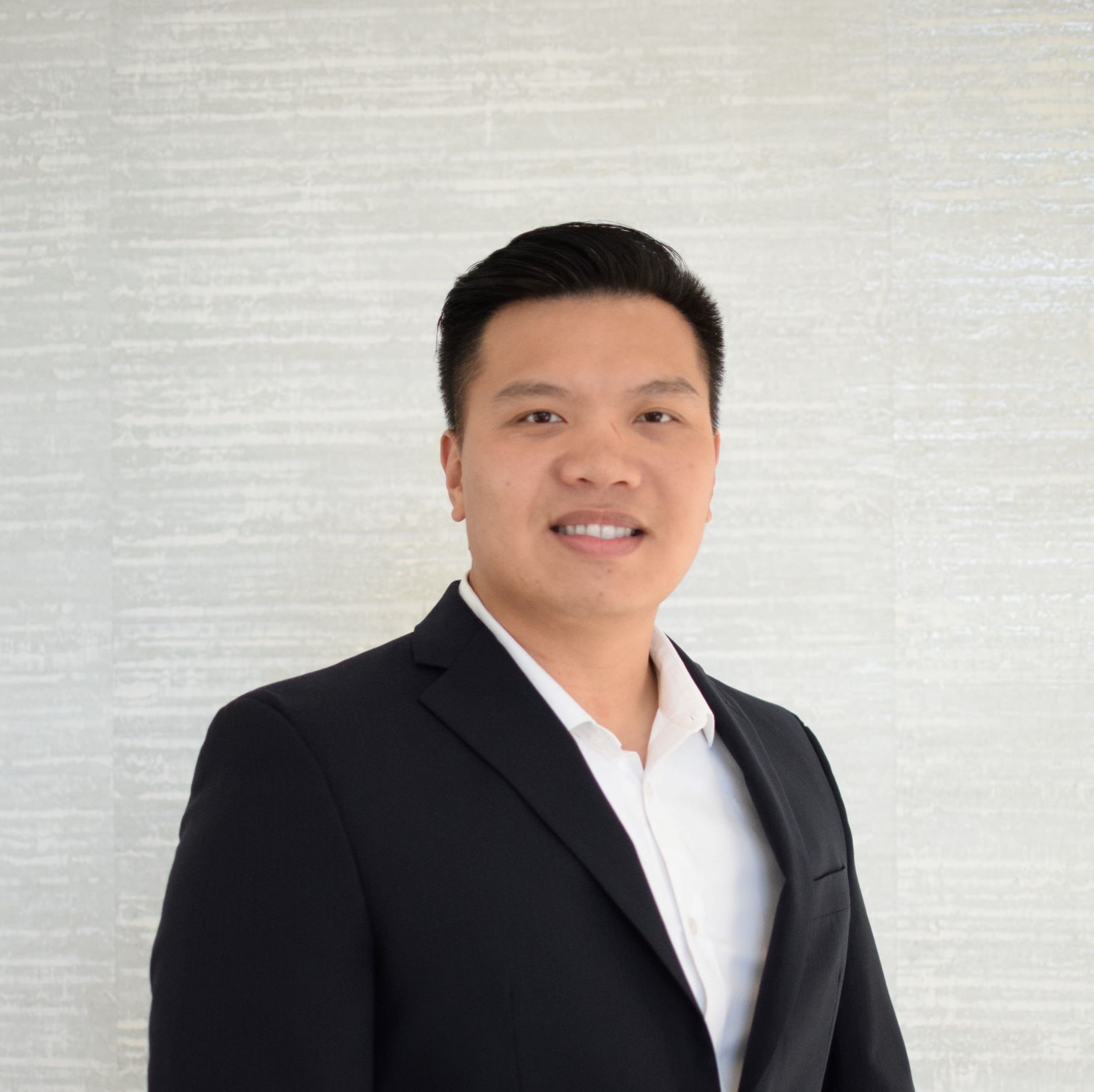REALTOR® Profile Picture
