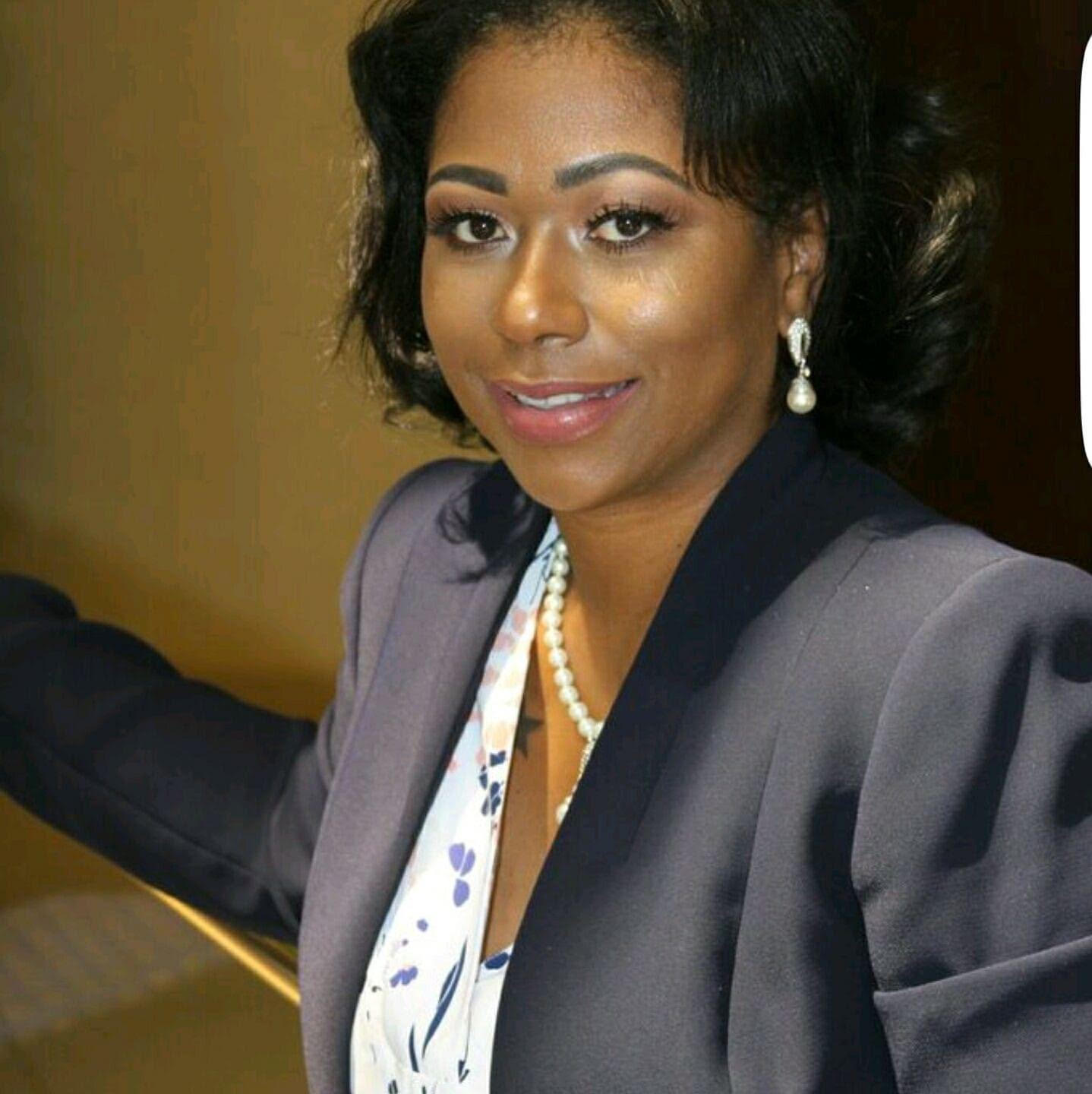 REALTOR® Profile Picture
