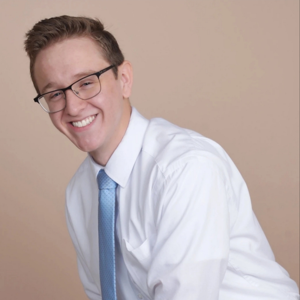 REALTOR® Profile Picture
