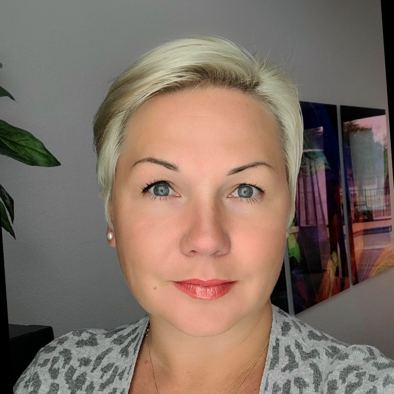 REALTOR® Profile Picture