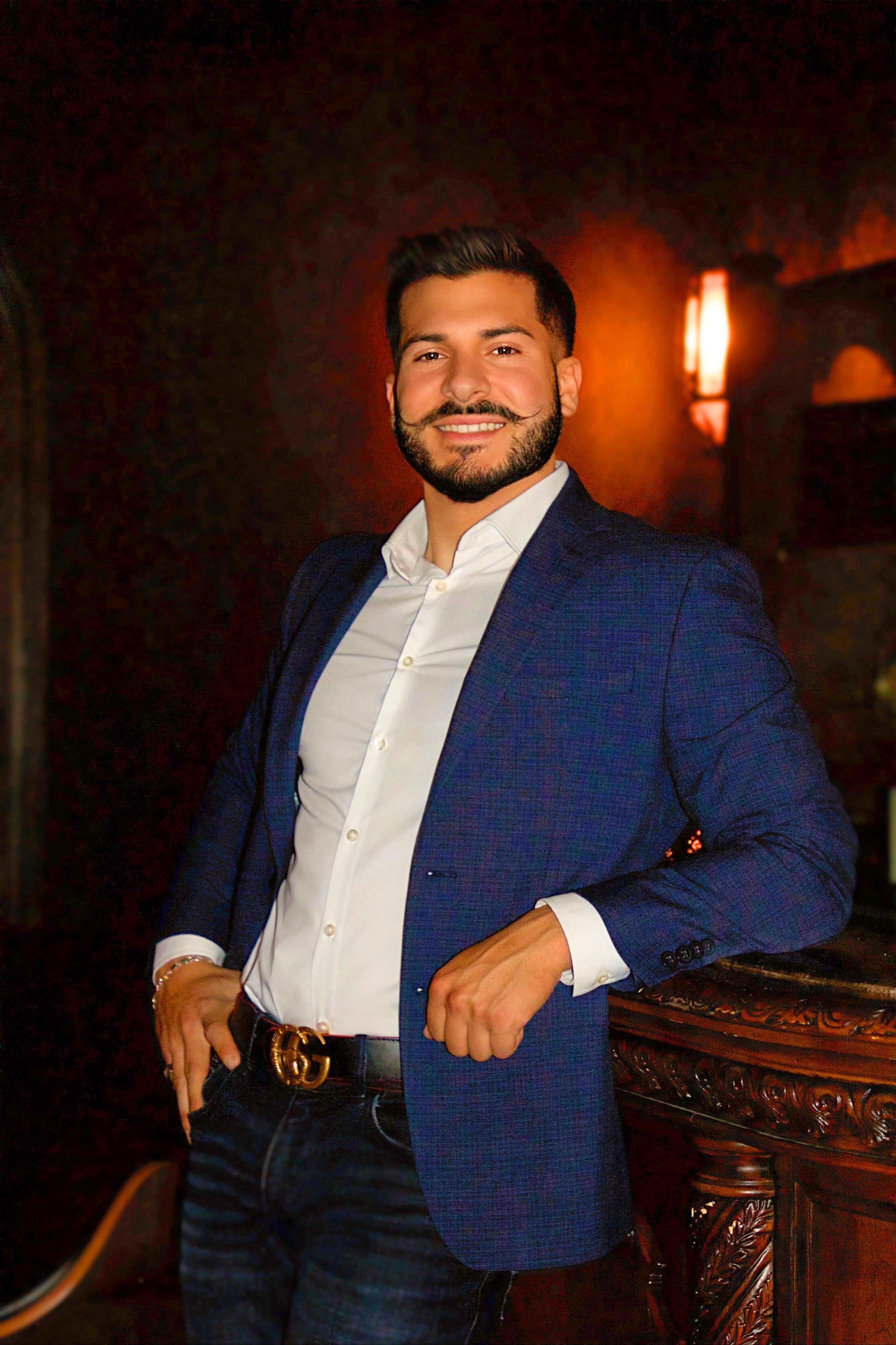 REALTOR® Profile Picture