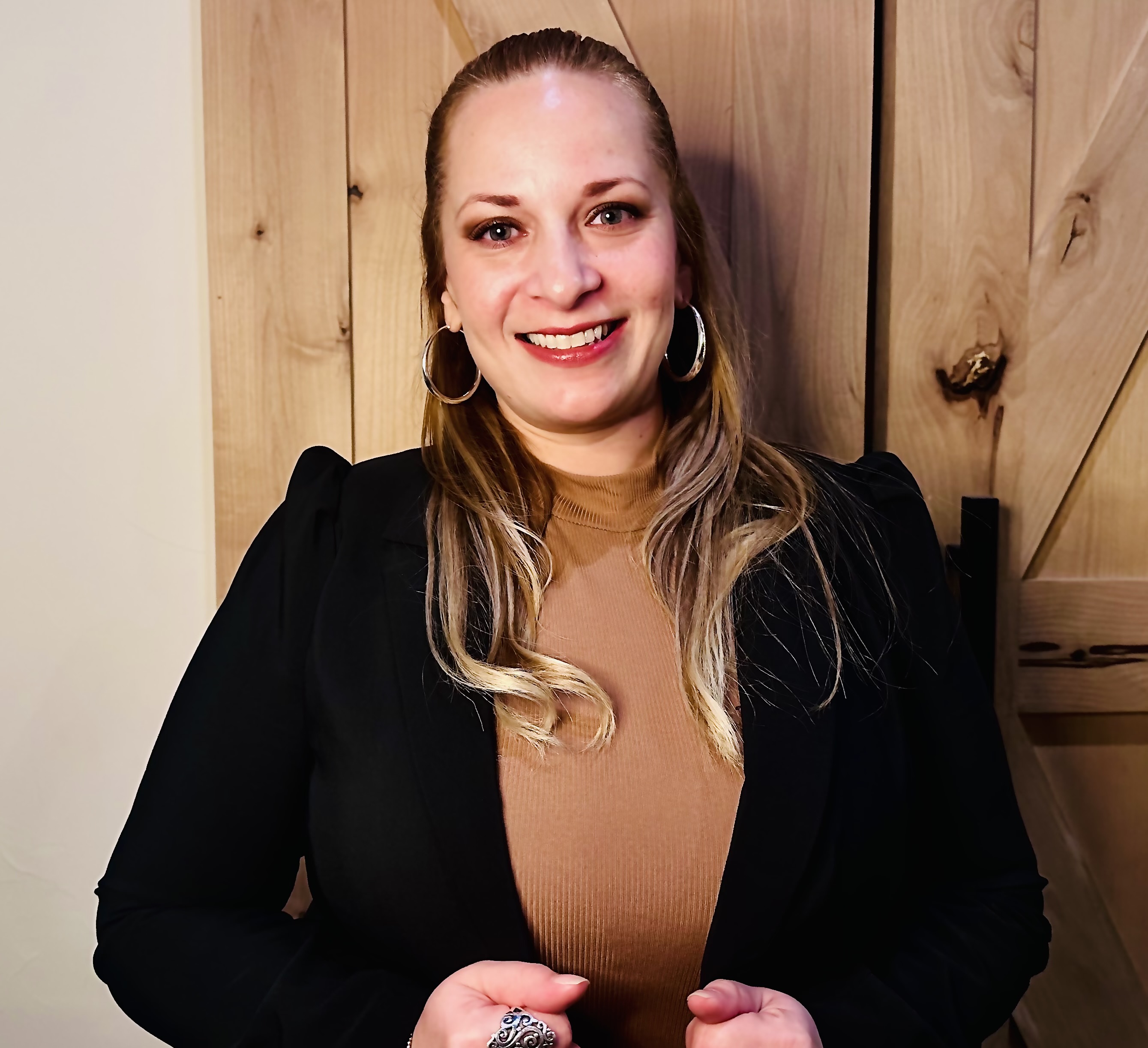 REALTOR® Profile Picture