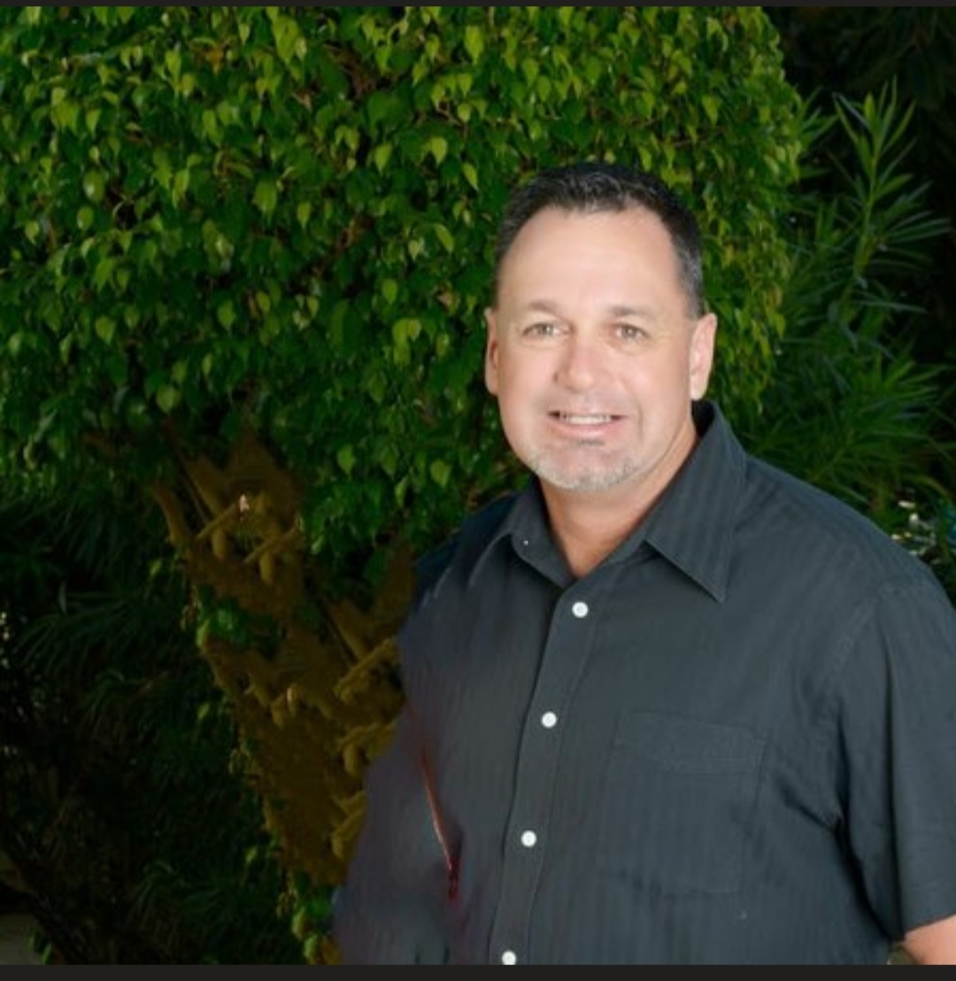 REALTOR® Profile Picture